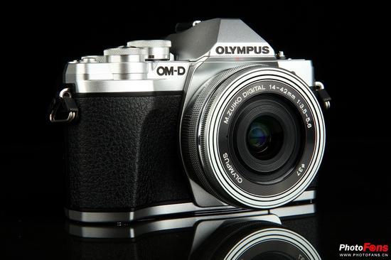 om d e m10 mark 2,OM-D E-M10 Mark II: A Comprehensive Overview