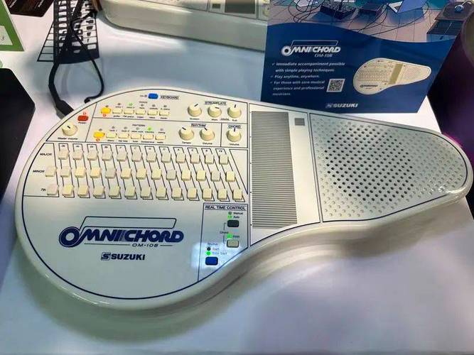 omnichord om 100,Omnichord OM-100: A Comprehensive Guide