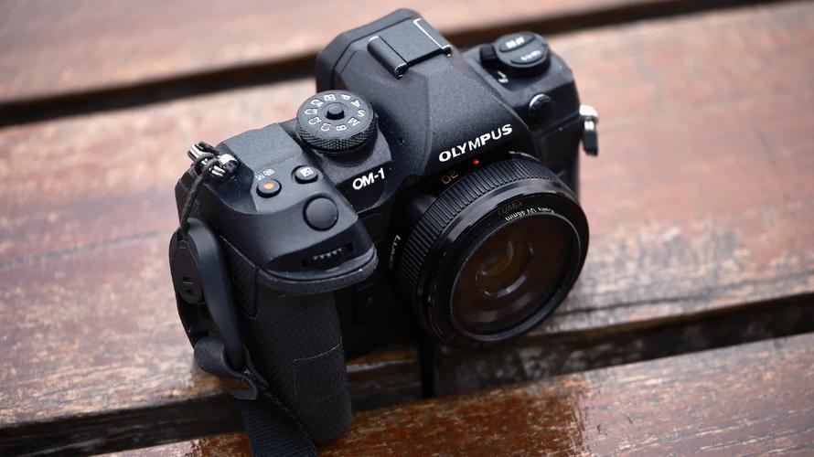 how to focus olympus om 1,How to Focus the Olympus OM-1: A Comprehensive Guide